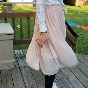 Chiffon pink skirt